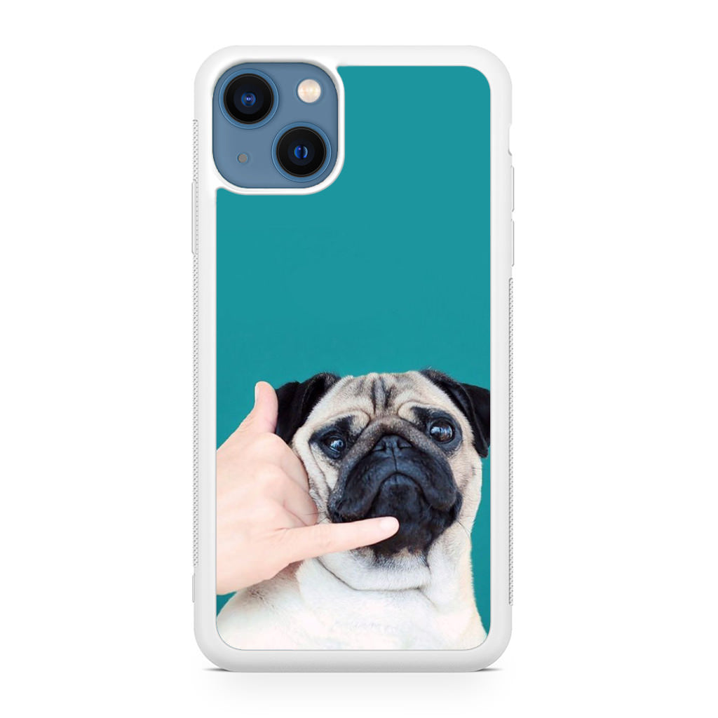Pug is on the Phone iPhone 13 / 13 mini Case